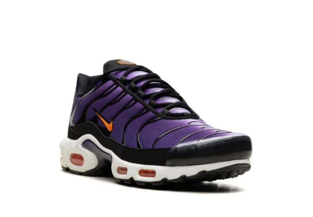 Nike air max voltage purple