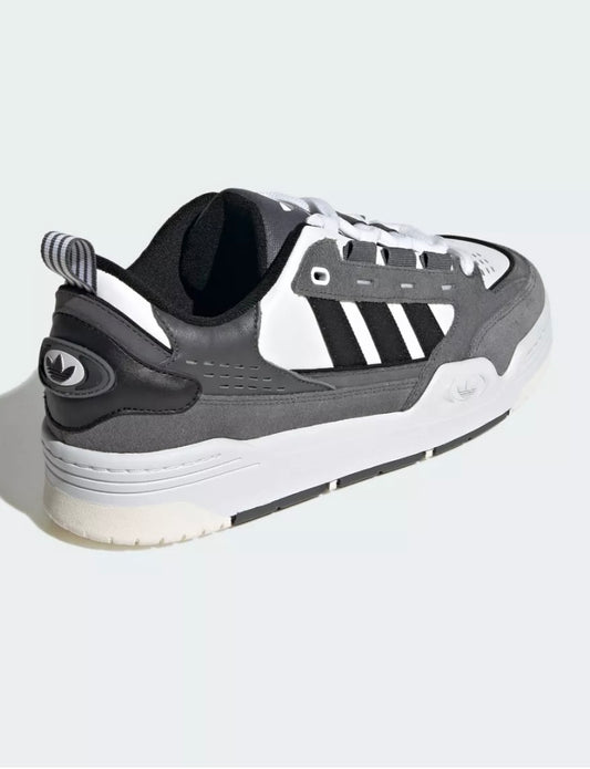 Adidas ad 2000