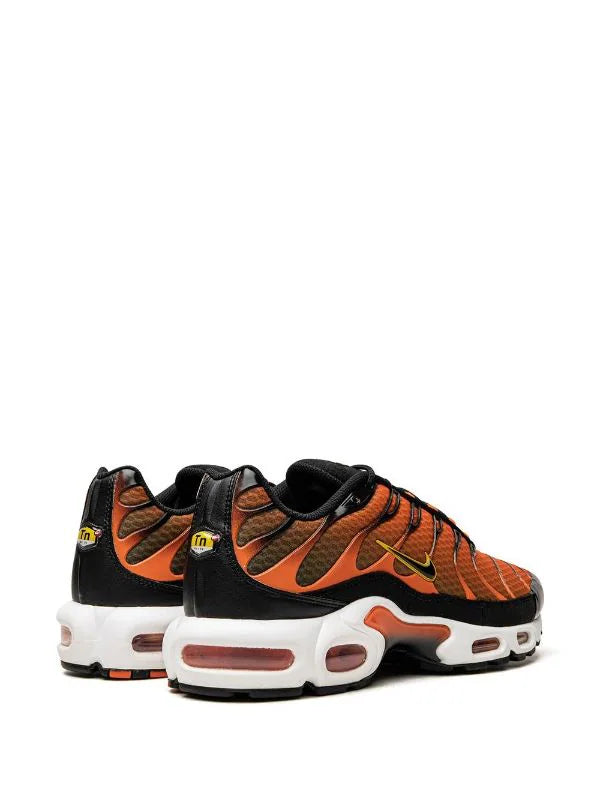 Air Max Plus "Safety Orange/University Gold"