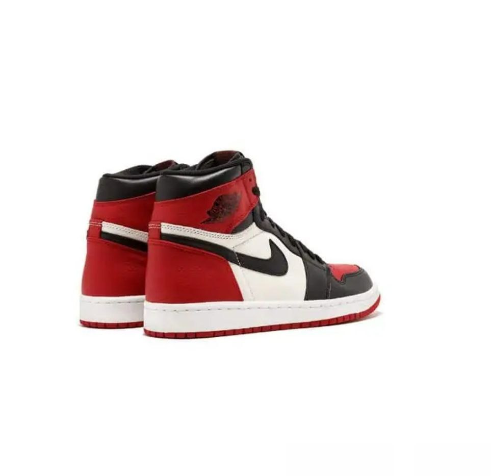 Air Jordan 1 Retro High "Bred Toe"